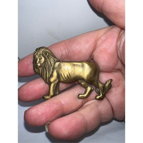 Vintage Burnished Gold Tone Lion‎ Brooch - Picture 3 of 7